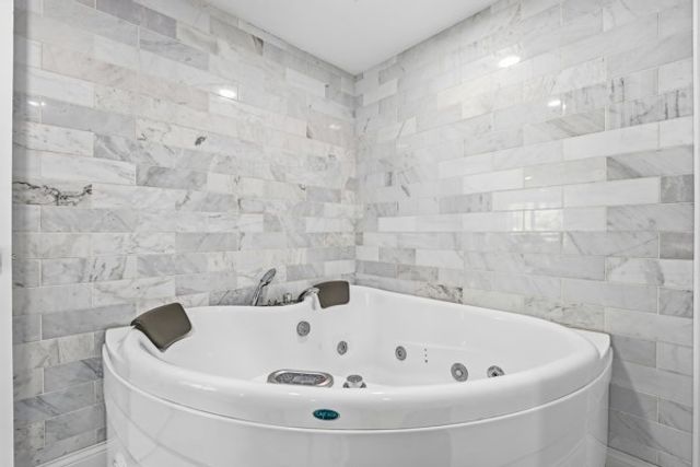 2589 Beechwood, Wilmington Twp, PA 16142