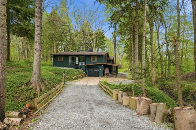 2589 Beechwood, Wilmington Twp, PA 16142