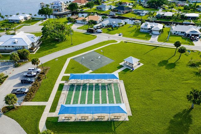 27072 HILLSHIRE LANE, Punta Gorda, FL 33983