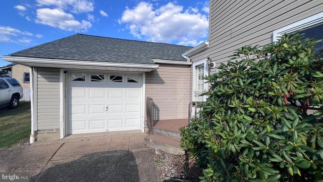 12 ELINOR AVE, Stratford, NJ 08084