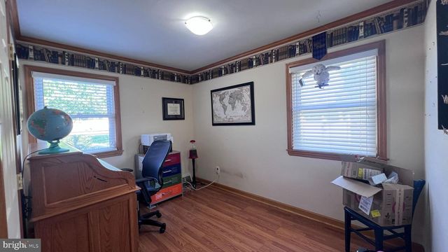 12 ELINOR AVE, Stratford, NJ 08084