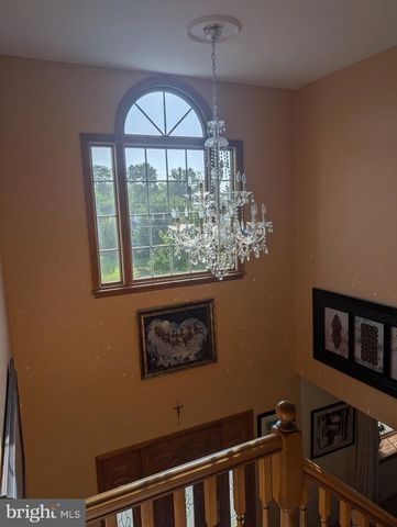 12 ELINOR AVE, Stratford, NJ 08084