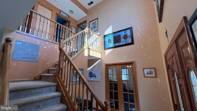 12 ELINOR AVE, Stratford, NJ 08084