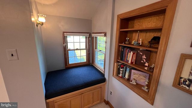 12 ELINOR AVE, Stratford, NJ 08084