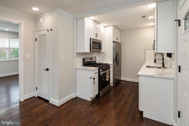 741 SILVER CREEK RD, Pikesville, MD 21208