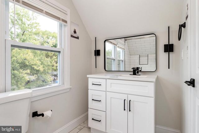 741 SILVER CREEK RD, Pikesville, MD 21208
