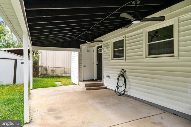 741 SILVER CREEK RD, Pikesville, MD 21208
