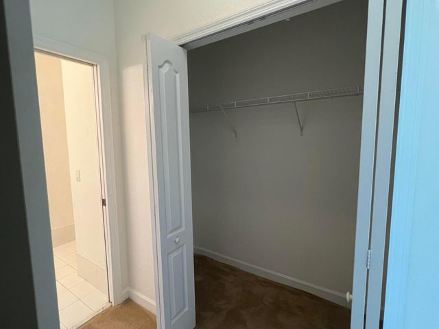 150 Jacaranda Country Club Drive 102, Plantation, FL 33324