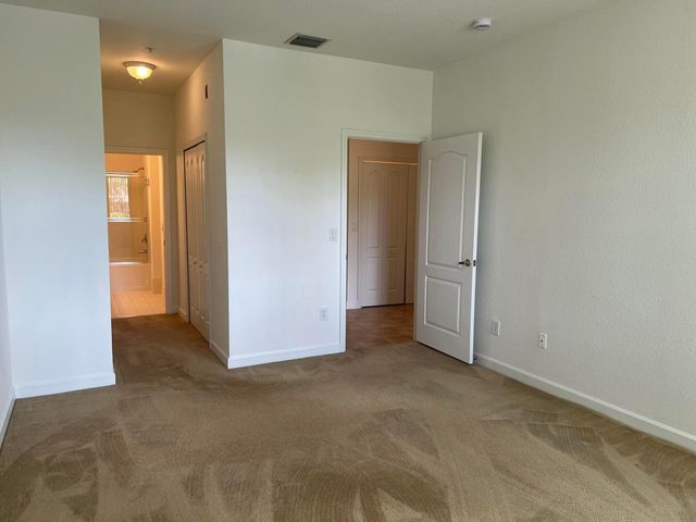 150 Jacaranda Country Club Drive 102, Plantation, FL 33324