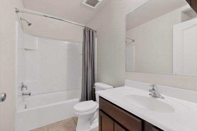 1651 Domino Drive SE, Albuquerque, NM 87123