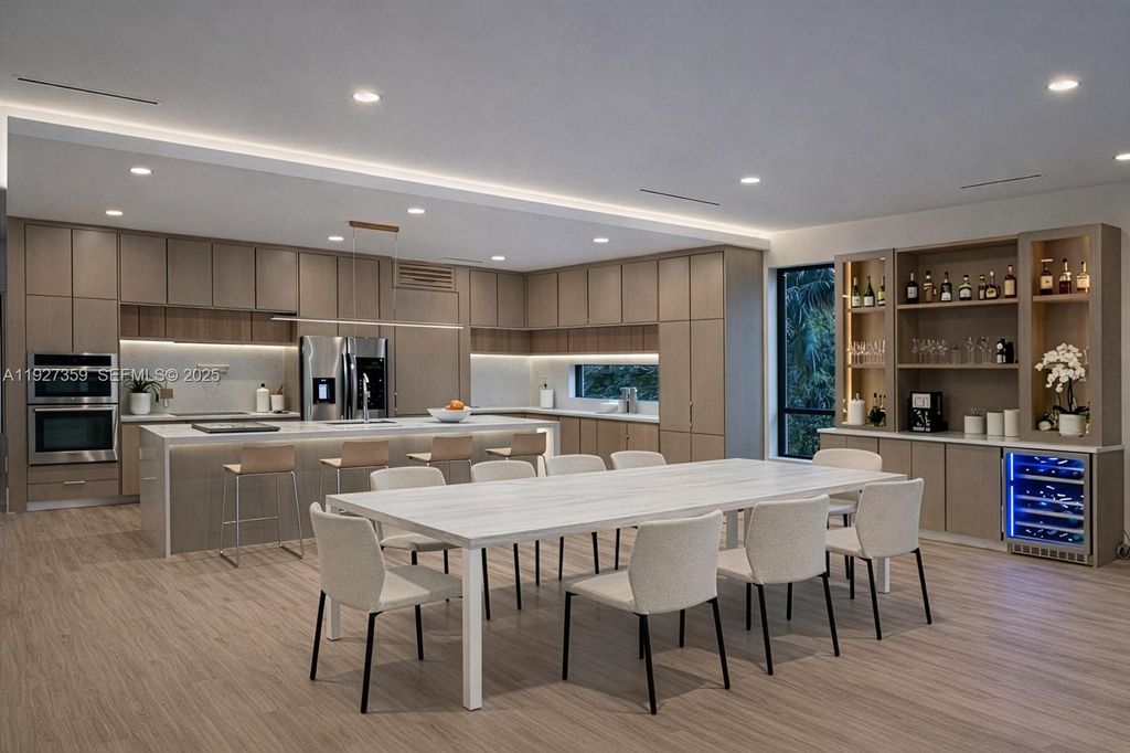 Image 10 of property listing at 1729 NE 16th Ter, Fort Lauderdale, FL 33305