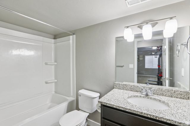 7652 S TELLUR DR, West Jordan, UT 84081
