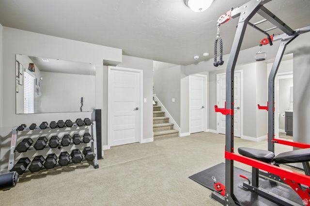 7652 S TELLUR DR, West Jordan, UT 84081