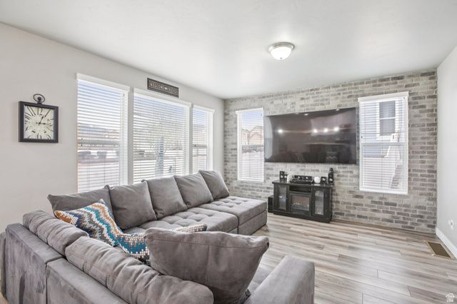 7652 S TELLUR DR, West Jordan, UT 84081
