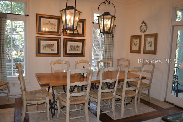 32 Corrine Ln, Hilton Head Island, SC 29928