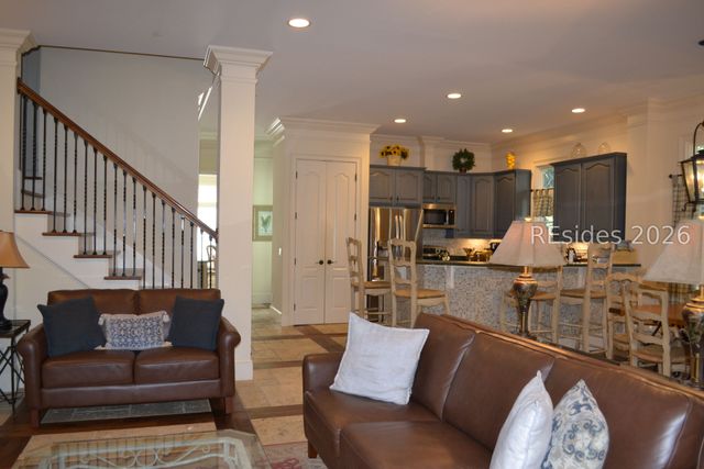 32 Corrine Ln, Hilton Head Island, SC 29928