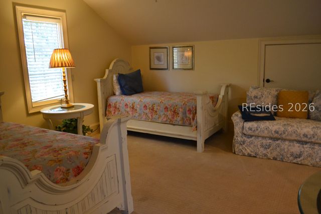 32 Corrine Ln, Hilton Head Island, SC 29928