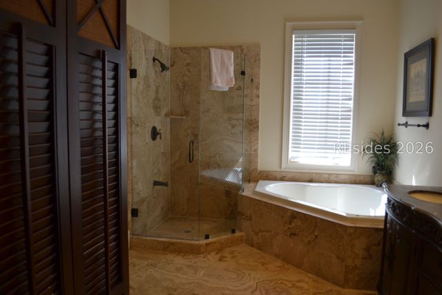 32 Corrine Ln, Hilton Head Island, SC 29928