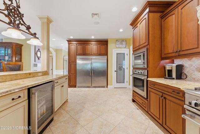 170 Holly Avenue, West Creek, NJ 08092