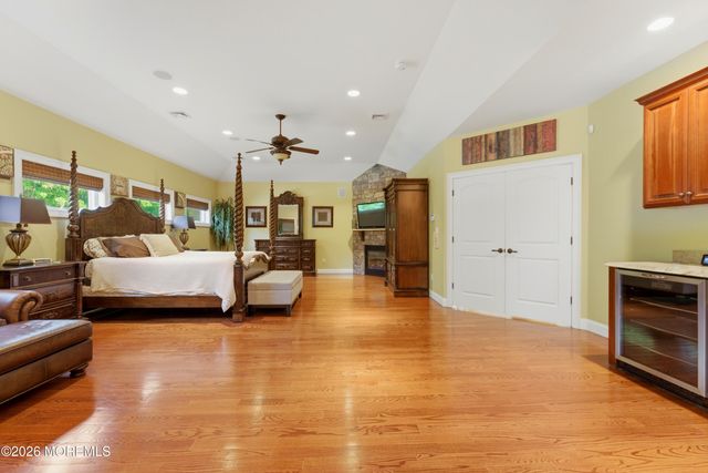 170 Holly Avenue, West Creek, NJ 08092