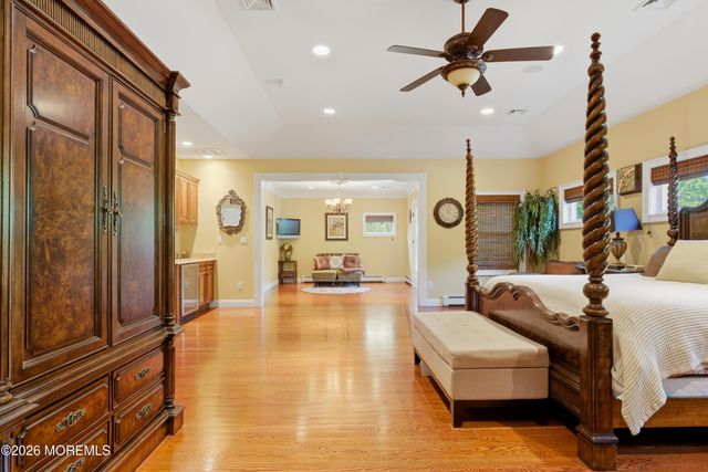 170 Holly Avenue, West Creek, NJ 08092