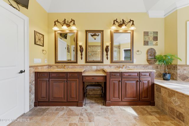170 Holly Avenue, West Creek, NJ 08092