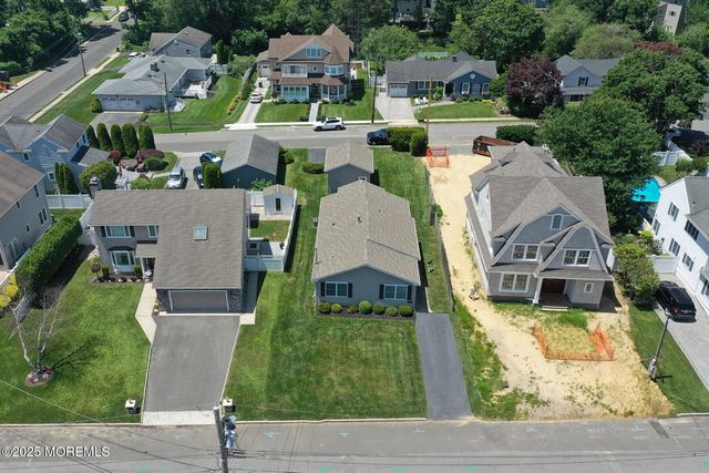 305 11th Avenue, Spring Lake Heights, NJ 07762