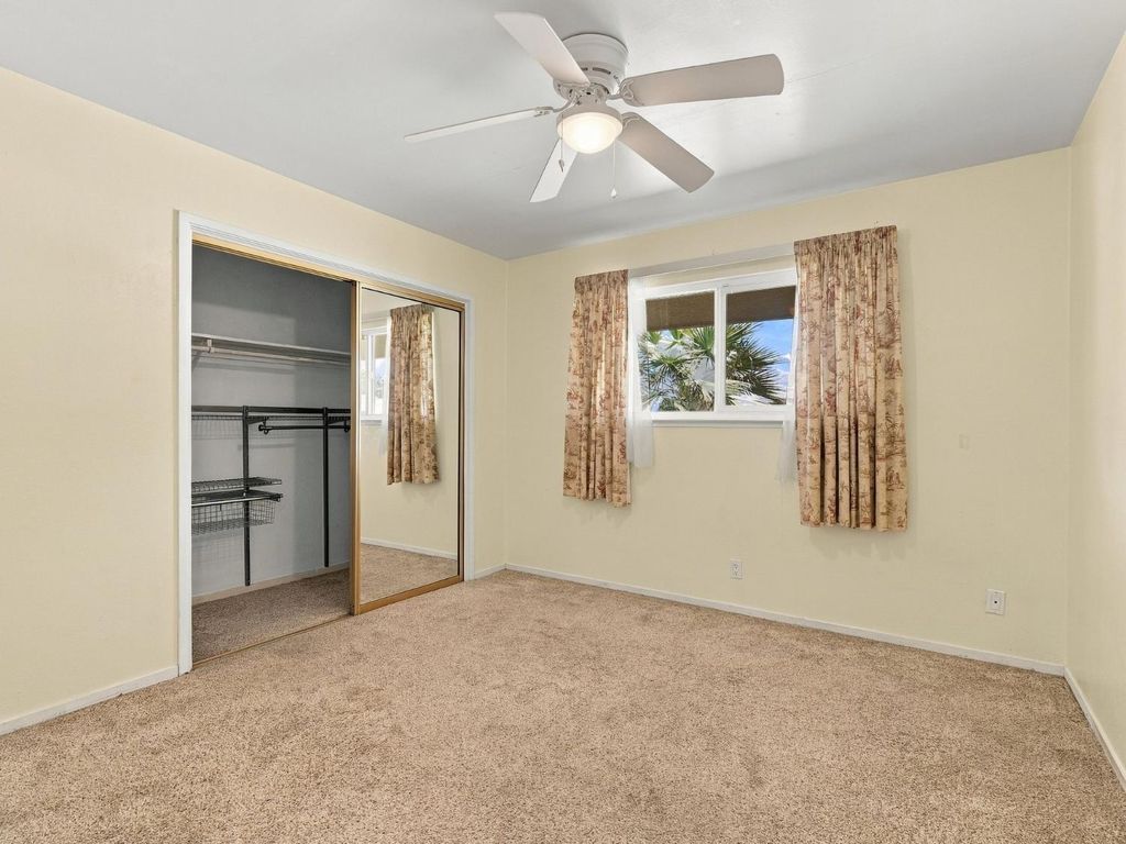 Image 30 of property listing at 5170 E Huntington, Fresno, CA 93727