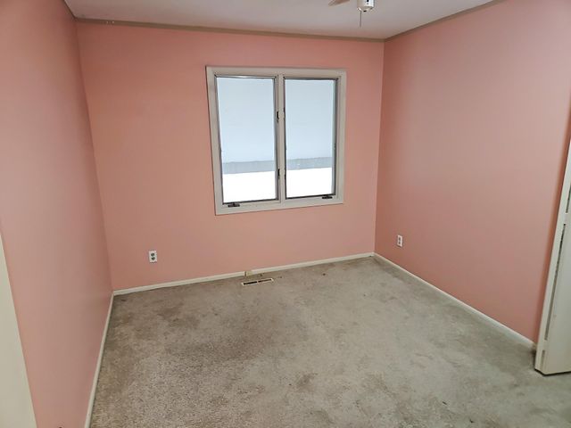 30 16th Avenue SW, New Brighton, MN 55112