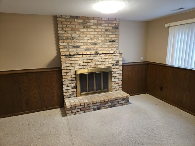 30 16th Avenue SW, New Brighton, MN 55112