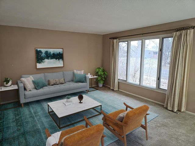 30 16th Avenue SW, New Brighton, MN 55112