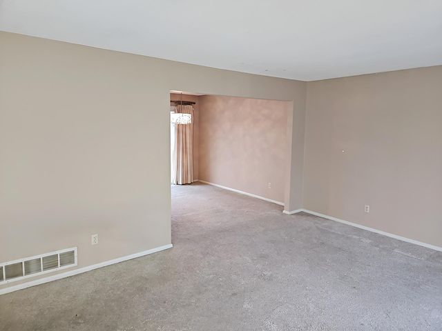 30 16th Avenue SW, New Brighton, MN 55112