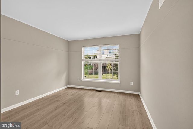 80 CHADWICK CIR, Eagleville, PA 19403