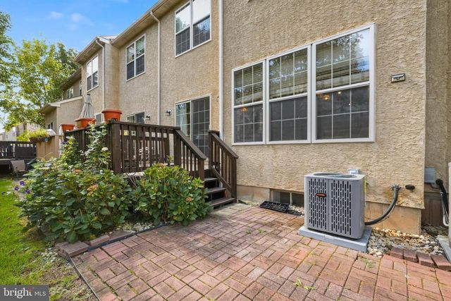 80 CHADWICK CIR, Eagleville, PA 19403
