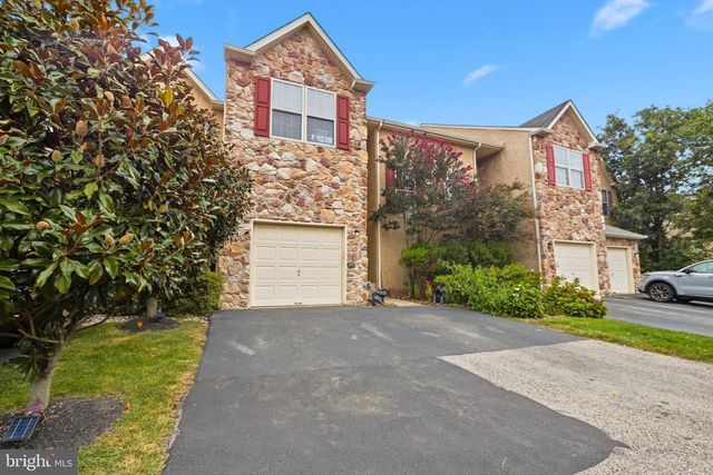 80 CHADWICK CIR, Eagleville, PA 19403