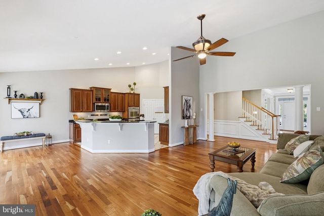 35987 BIRCH HOLLOW LN, Purcellville, VA 20132