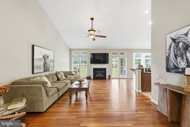 35987 BIRCH HOLLOW LN, Purcellville, VA 20132