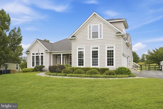 35987 BIRCH HOLLOW LN, Purcellville, VA 20132
