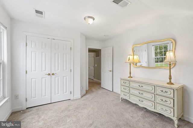 35987 BIRCH HOLLOW LN, Purcellville, VA 20132