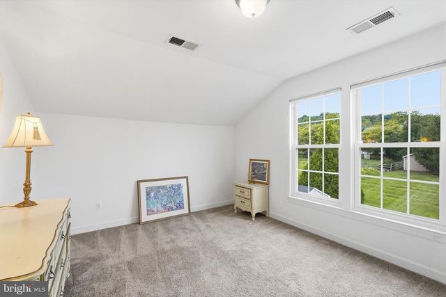 35987 BIRCH HOLLOW LN, Purcellville, VA 20132