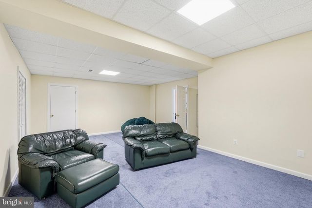 35987 BIRCH HOLLOW LN, Purcellville, VA 20132