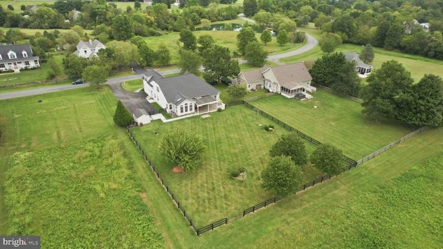 35987 BIRCH HOLLOW LN, Purcellville, VA 20132