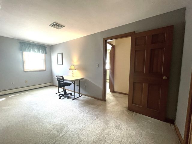 103 Wilson Ave, Framingham, MA 01702