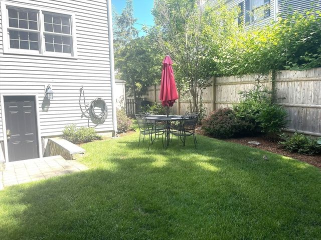 103 Wilson Ave, Framingham, MA 01702
