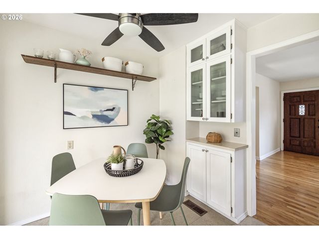 4920 Ne 78TH Pl, Portland, OR 97218