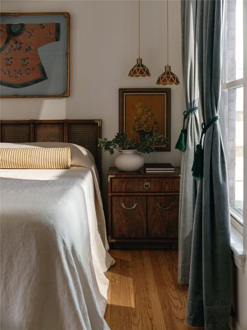 559 Aqua Drive, Dallas, TX 75218