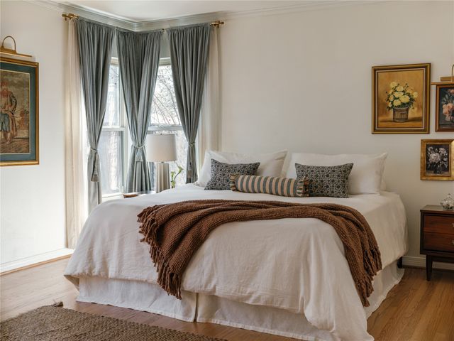 559 Aqua Drive, Dallas, TX 75218