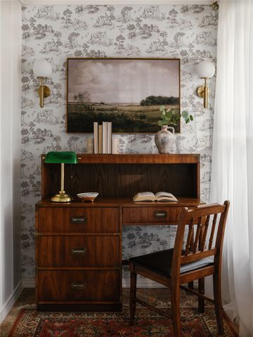 559 Aqua Drive, Dallas, TX 75218