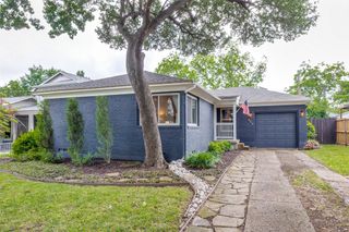 559 Aqua Drive, Dallas, TX 75218