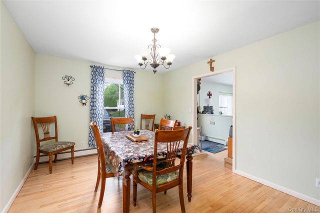21 E Mountain Road S, Cold Spring, NY 10516